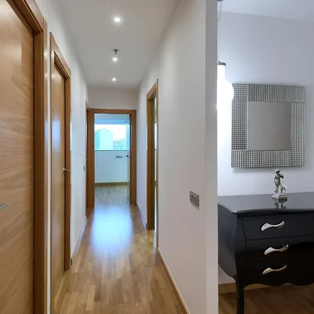 Plaza Europa Fira Gran Via Apartman